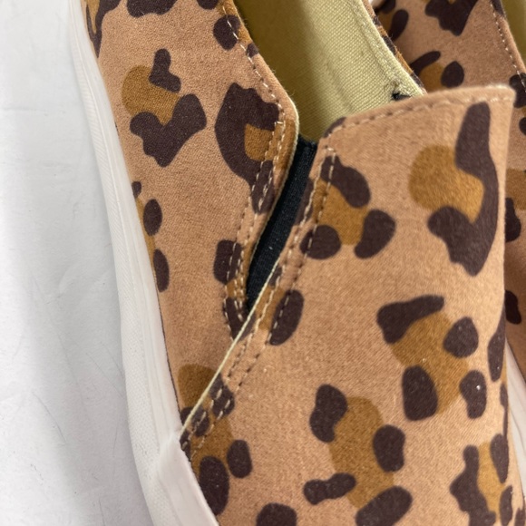 Restricted leopard print slip on sneakers - Picture 4 of 9